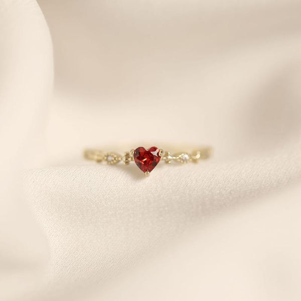 Women's Love Ring – Elegant and Meaningful Symbol of Love