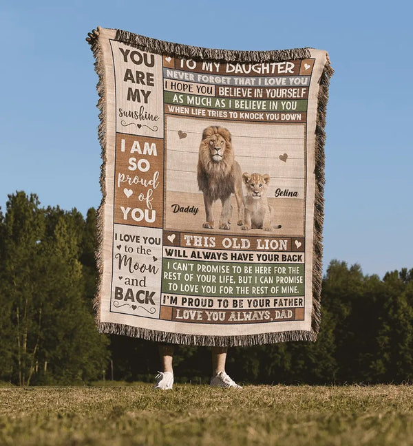 Woven Blanket Daughter This Old Lion - Christmas Gift For Your Daughter